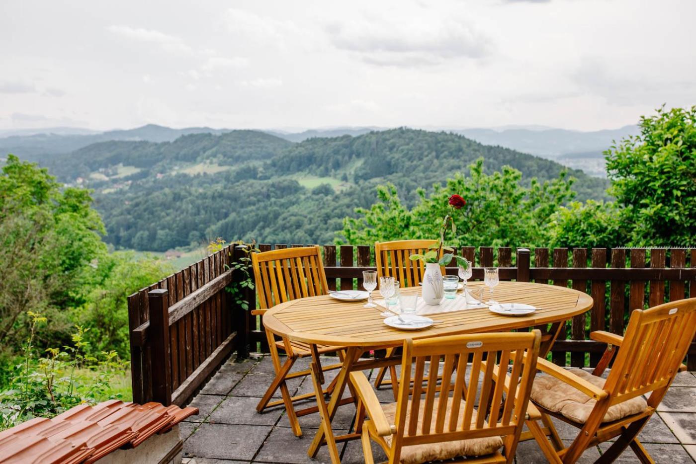 Winzerhaus Roemerstrasse 키체크 임 자우잘 외부 사진